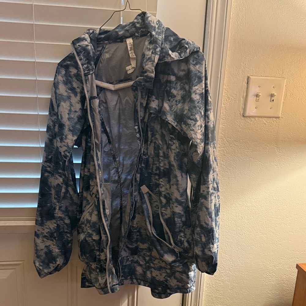 lululemon athletica Blue Tie-Dye Jacket